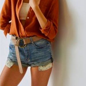 NEW Anthropologie Pilcro The Relaxed Shortie Shorts Vintage Light Denim, 27.